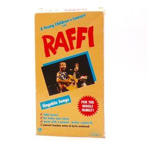 A Young Children's Concert with Raffi VCR Tape